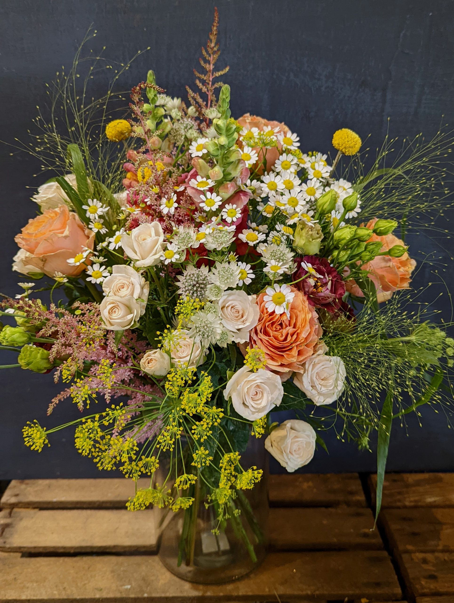 Dansk mixed wild flower posy